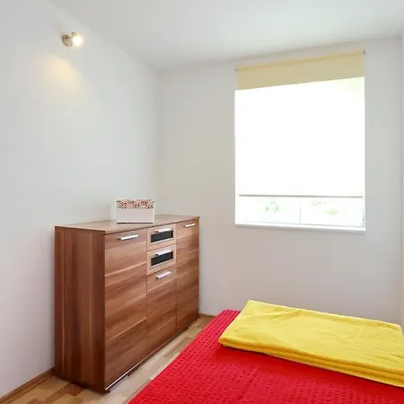 Ada Apartman Zára