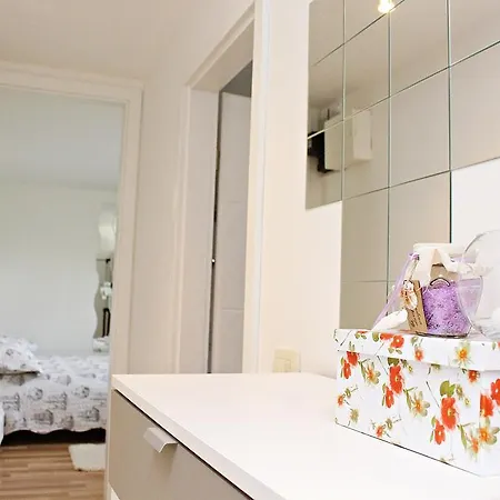 Apartamento Ada Zadar
